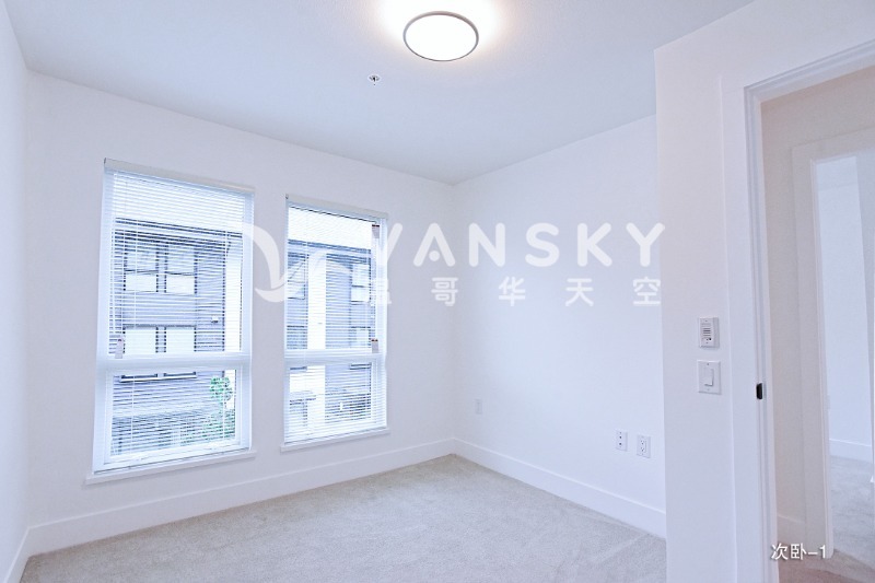 250404000225_2-9278 Slopes Mews-4.jpg